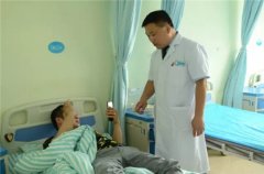 长沙小伙一口气吃了2斤口味虾,结果屁屁“开了花”!